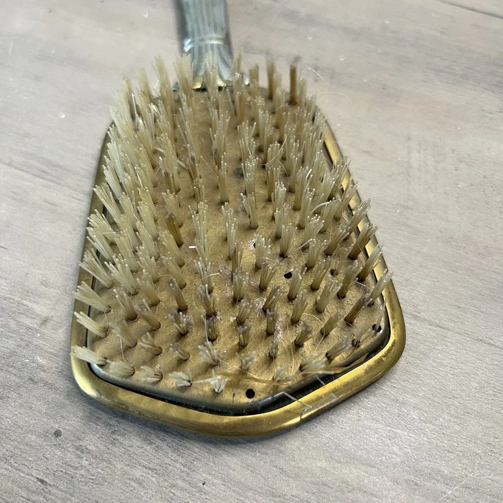 Vintage Floral Vanity Hairbrush – Gold Handle & Embossed Back –‎ 1950s-60s